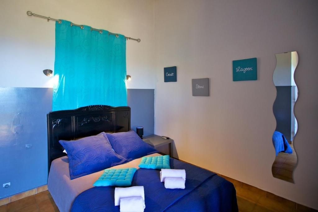 Hotel Le Niobel - Hotel De Charme Belgodere  Room photo
